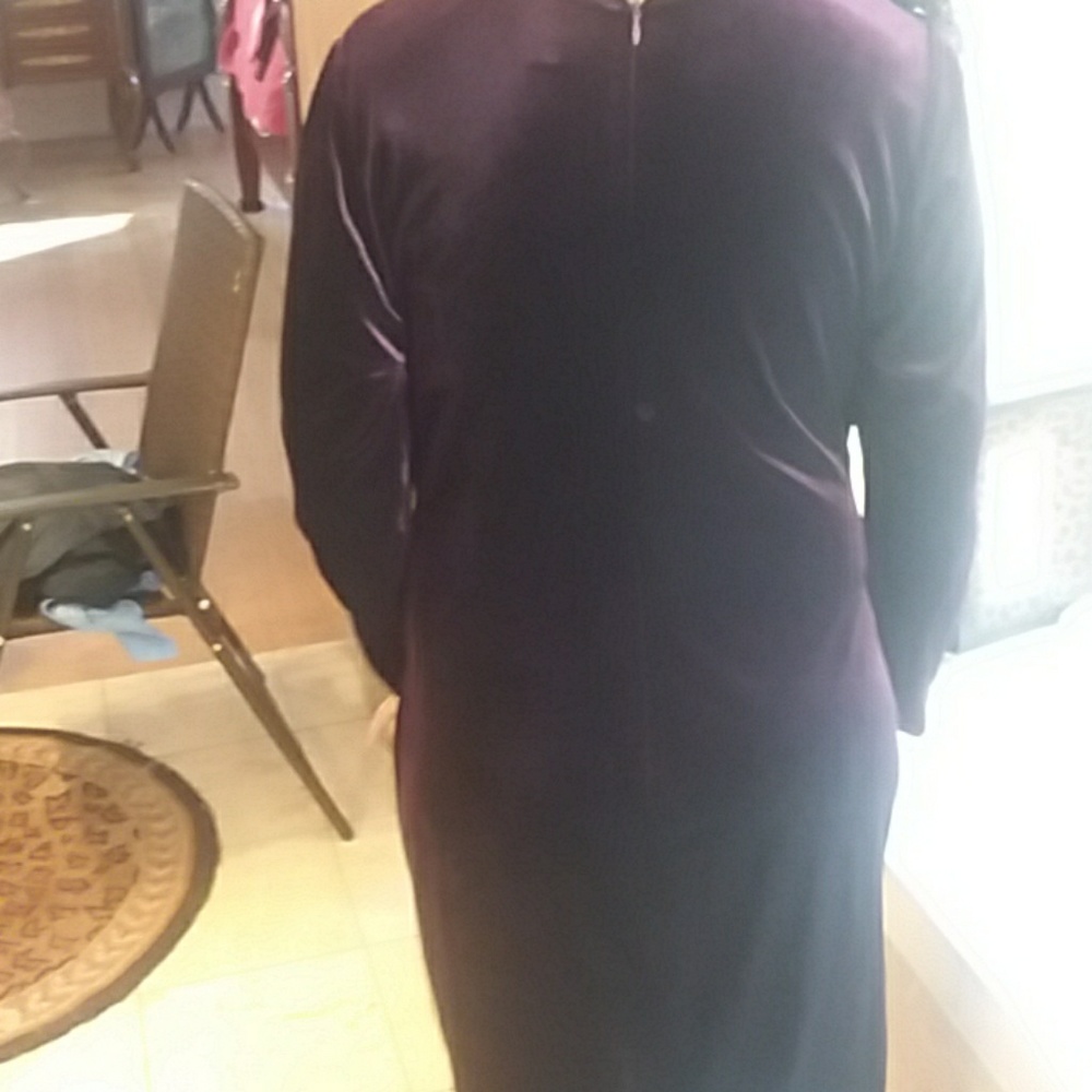 Dress - Picture 4 of 5